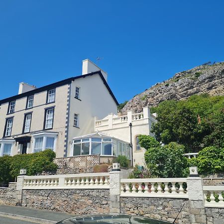 The Chelsea Bed & Breakfast ลันดิดโน ภายนอก รูปภาพ